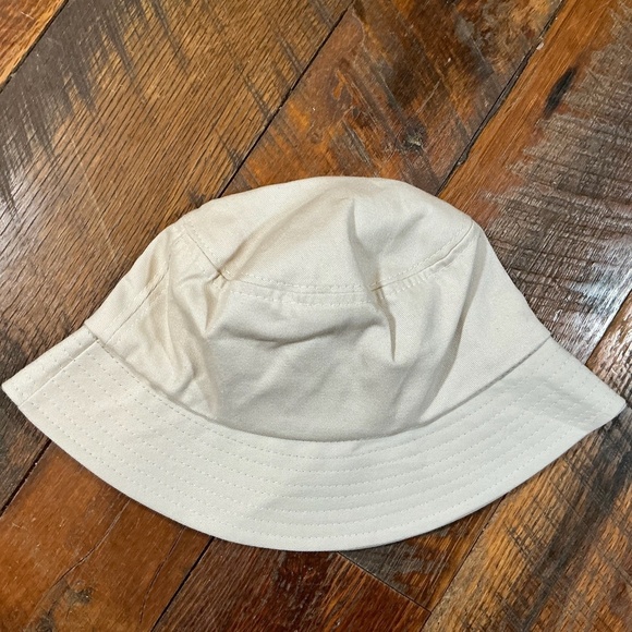 Beige Cotton Bucket Hat Unisex Size 58 Lightweight Summer Sun Hat - Picture 2 of 6
